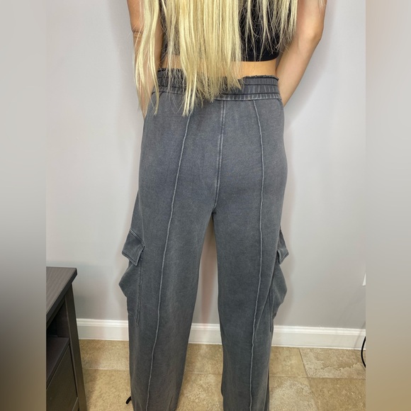 NWOT Vintage Havana Cargo Sweats. - Picture 5 of 10